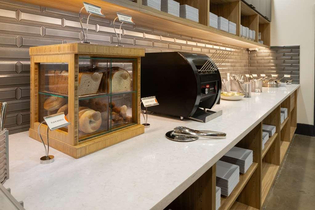 Hyatt Place Nashville/Green Hills Restoran gambar